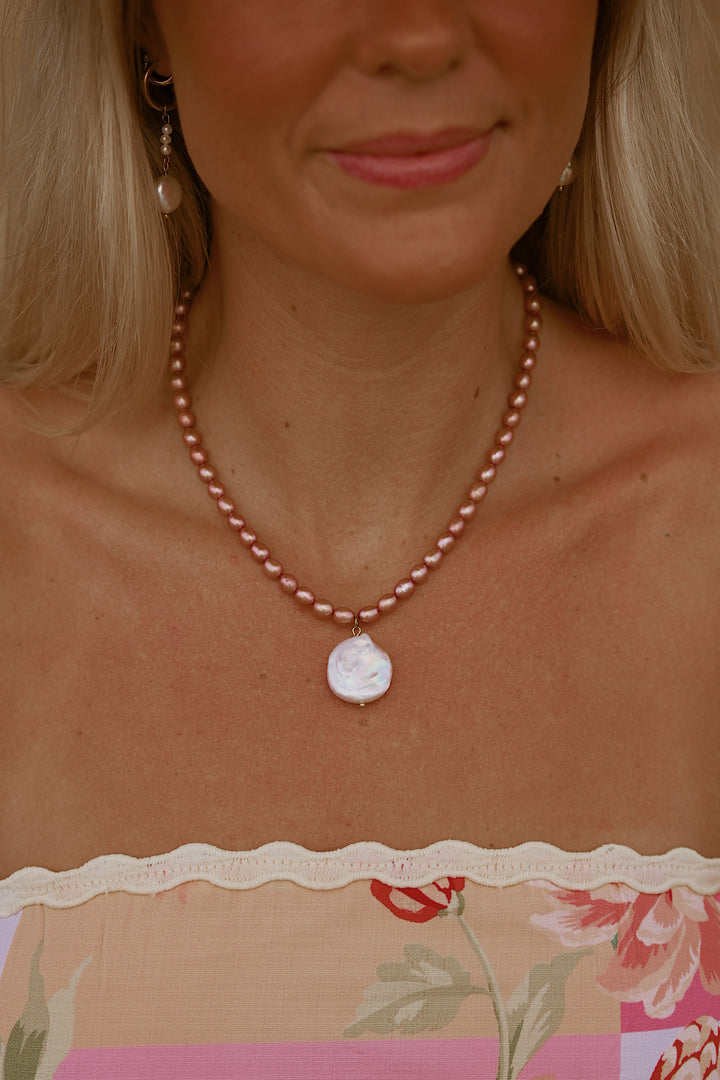 Seaside rose necklace