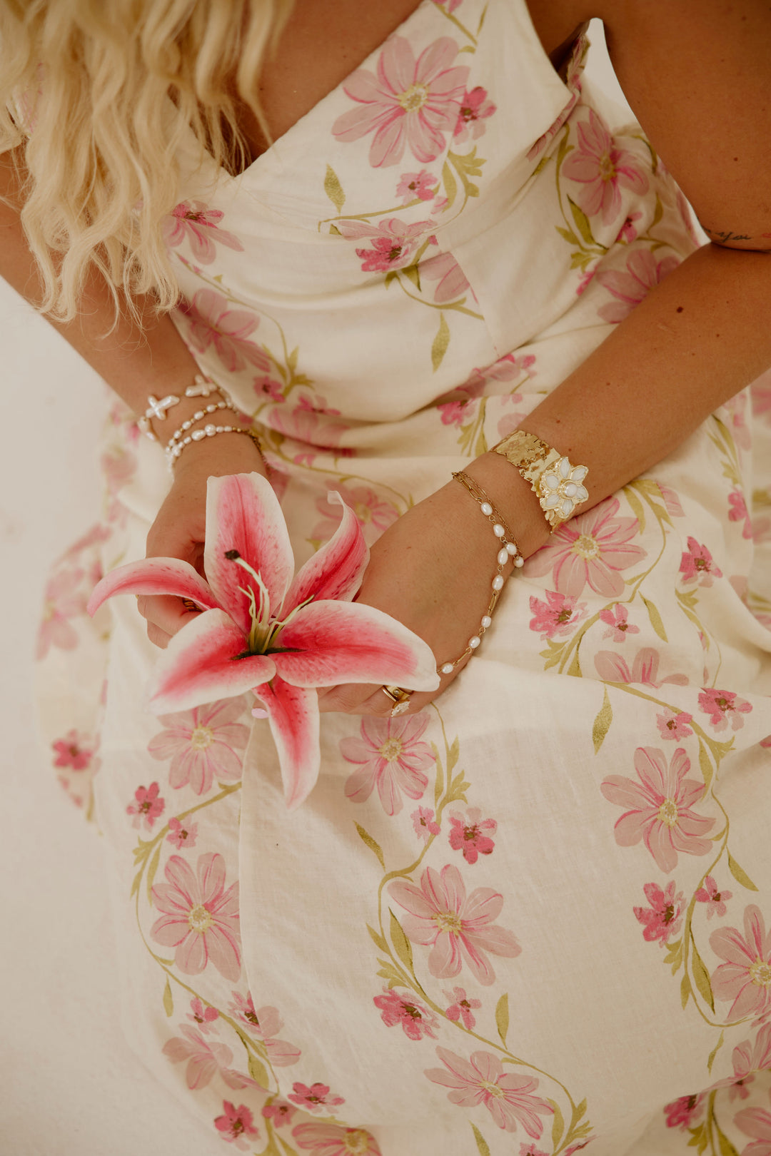 Pearl Hand Chain