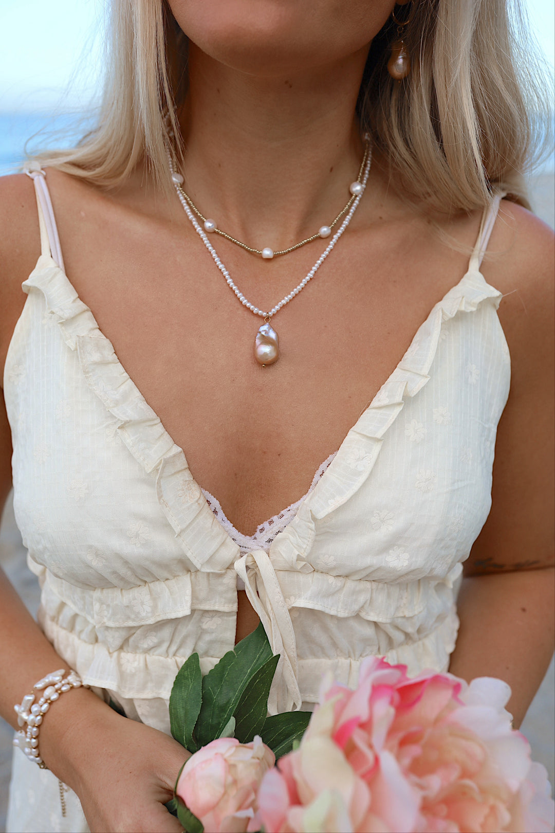 Morning tide necklace