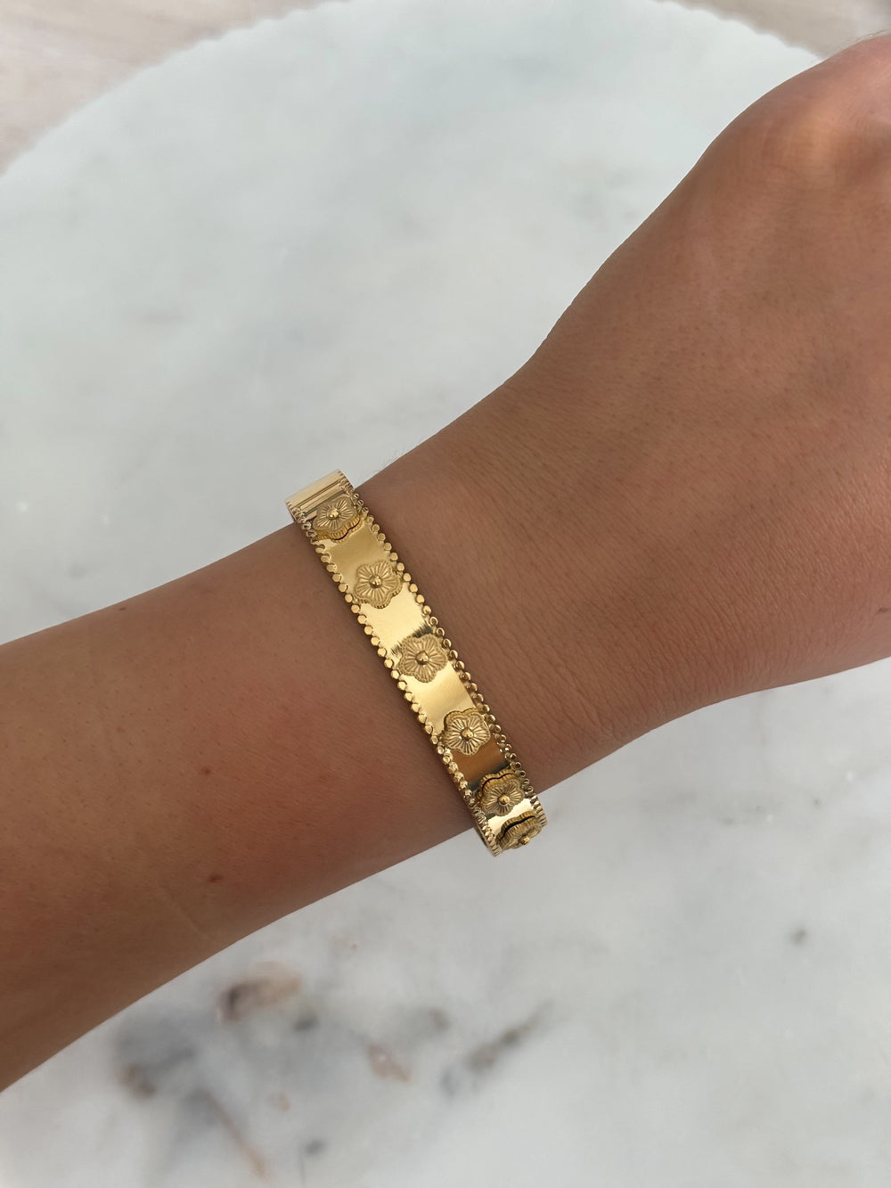 Lucky flower bangle  image 1