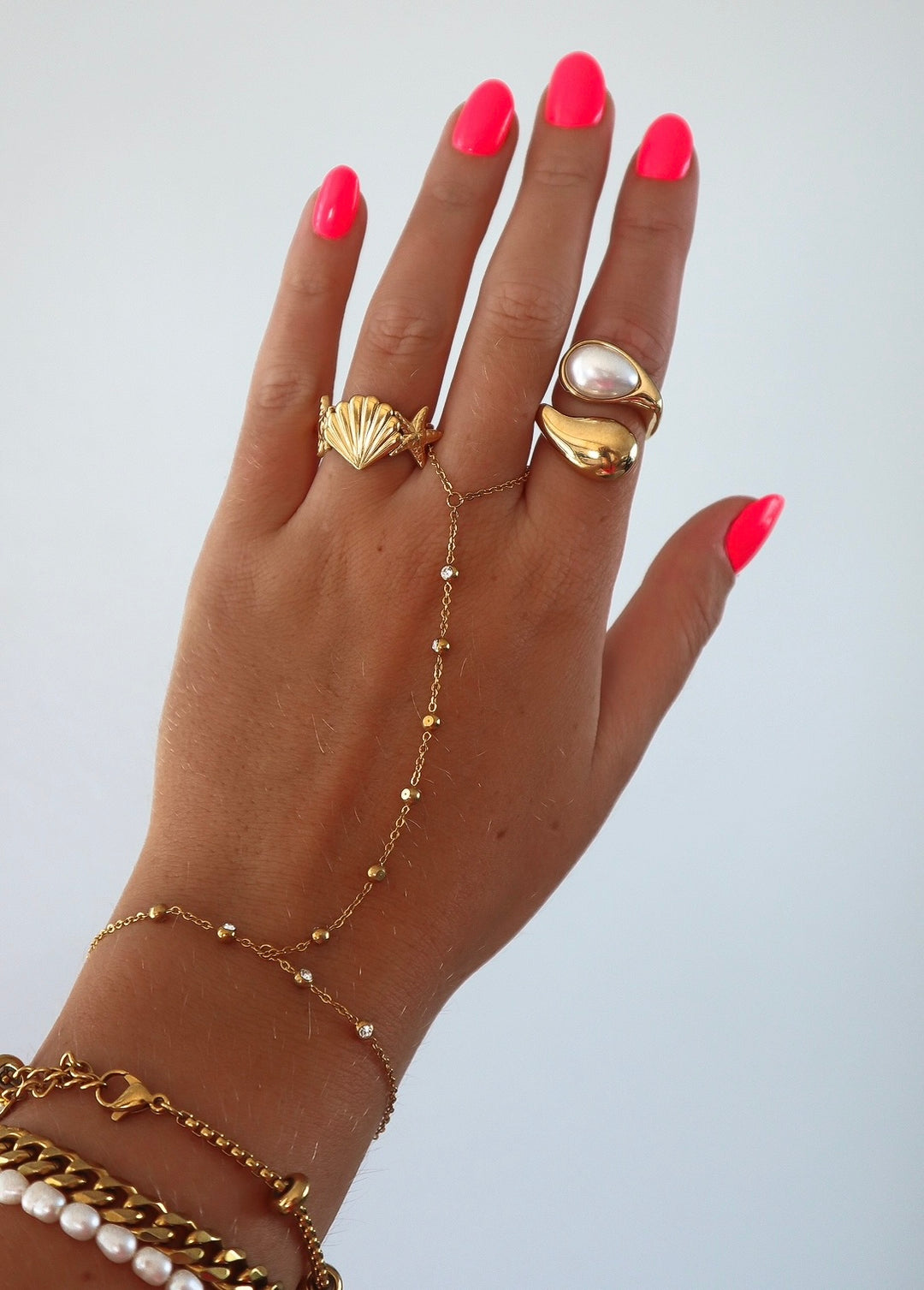 Gold crystal hand chain  image 0