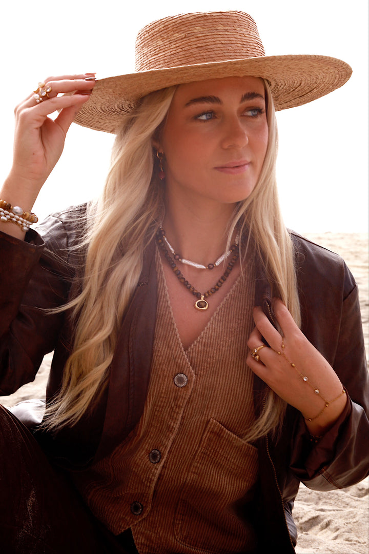 Hazelnut Glow Necklace