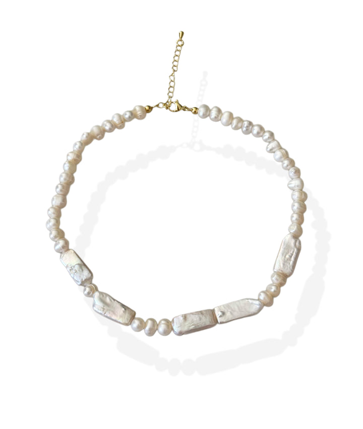 Coral necklace image 0