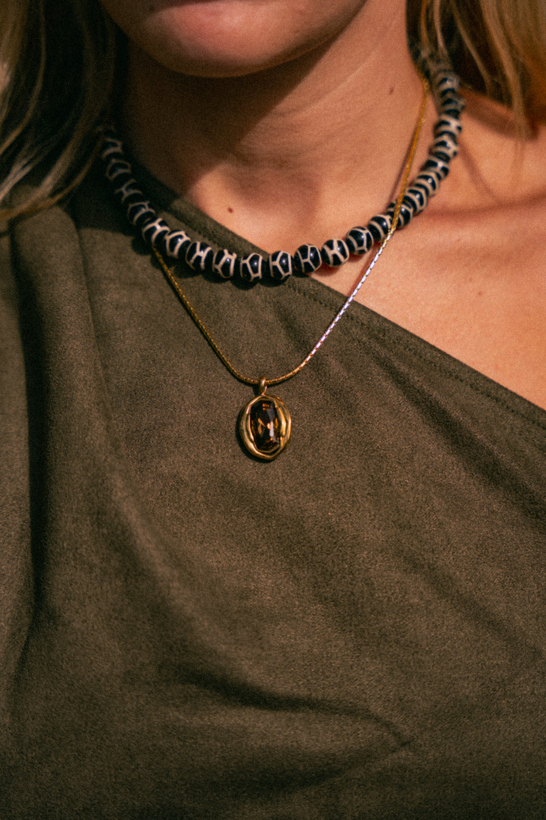 Delilah Necklace - Brown