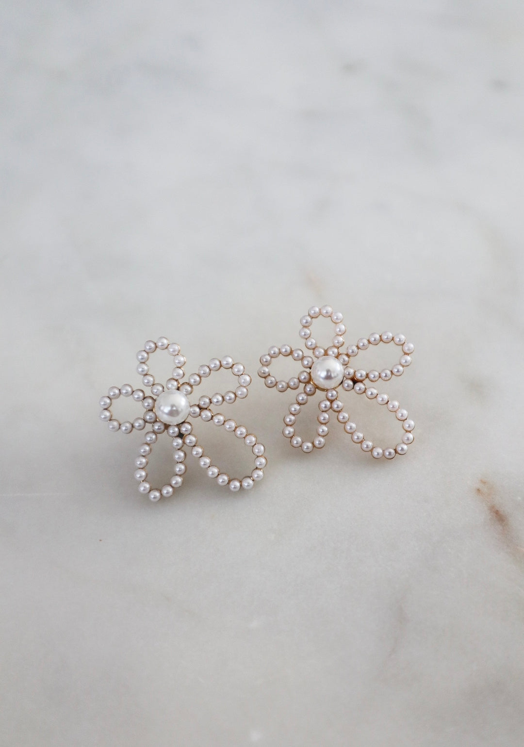 Mae earrings  image 1