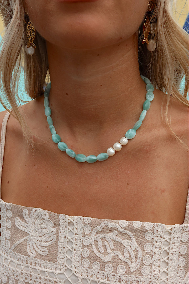 Coconut Bay Necklace