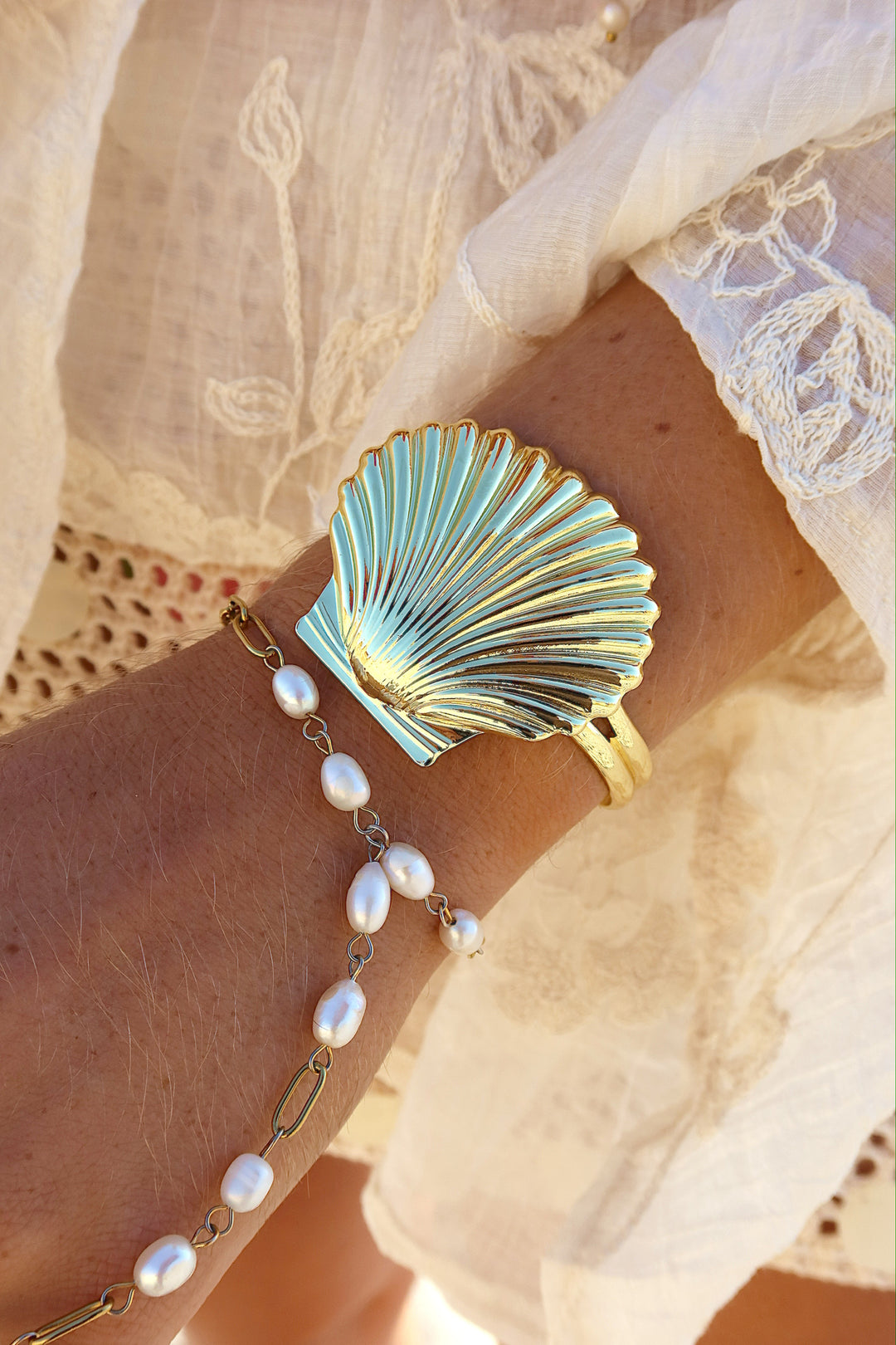 Scallop Bangle
