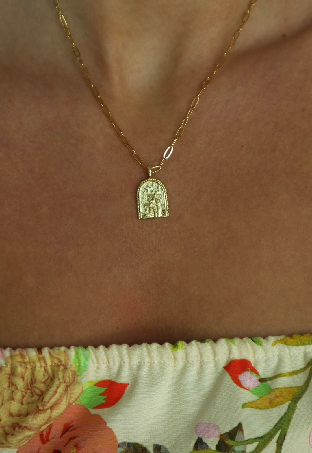 Coco palms necklace  image 1