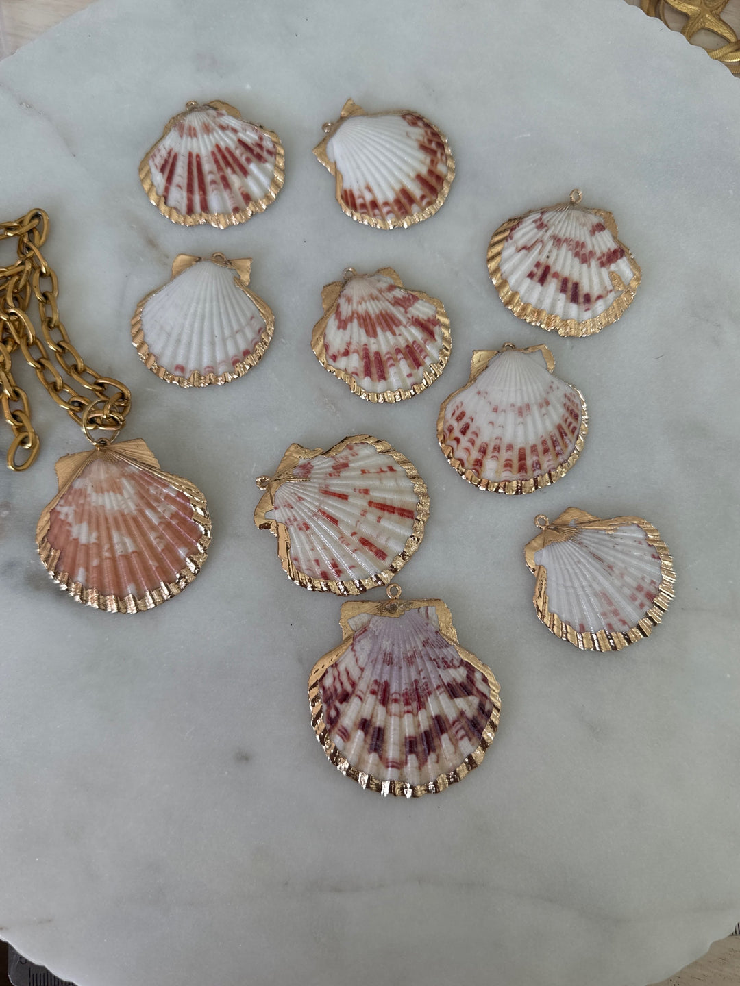 Scallop necklace  image 2