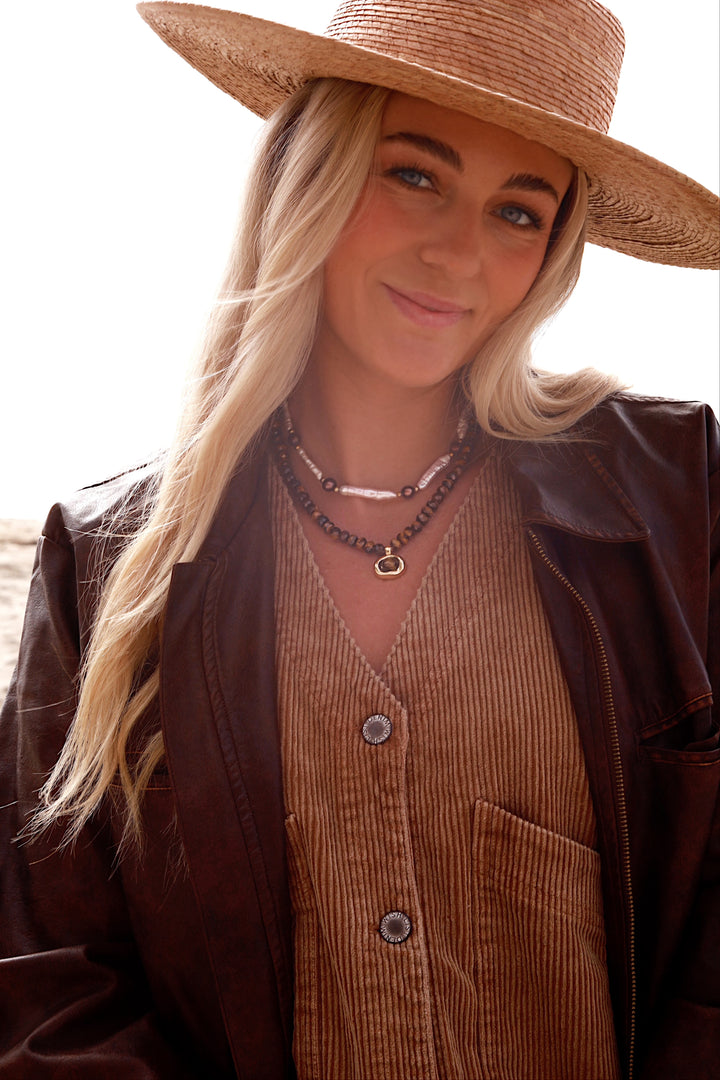 Hazelnut Glow Necklace