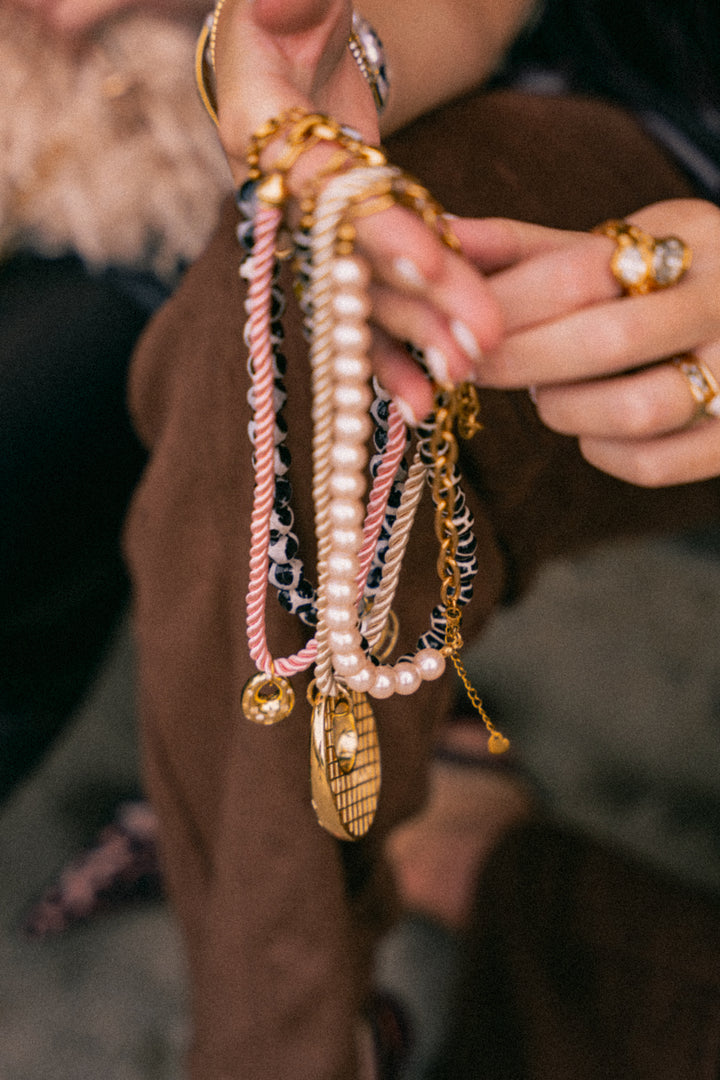 Lola Necklace