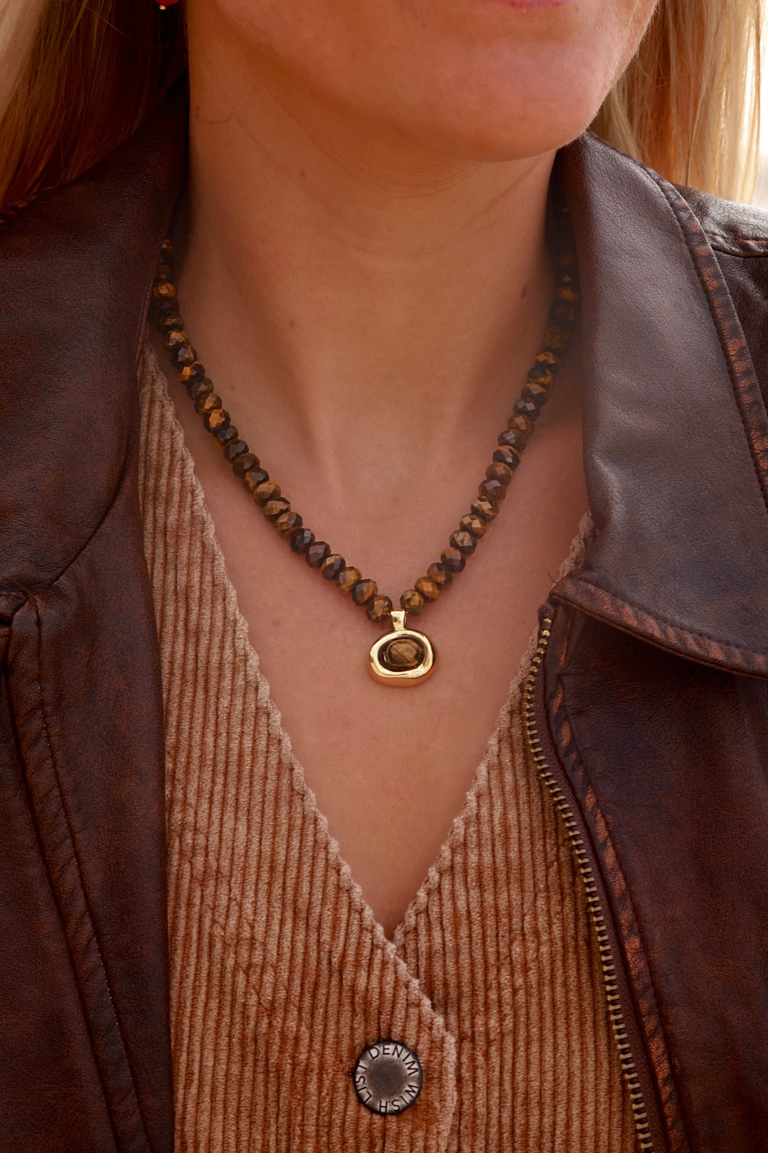 Hazelnut Glow Necklace