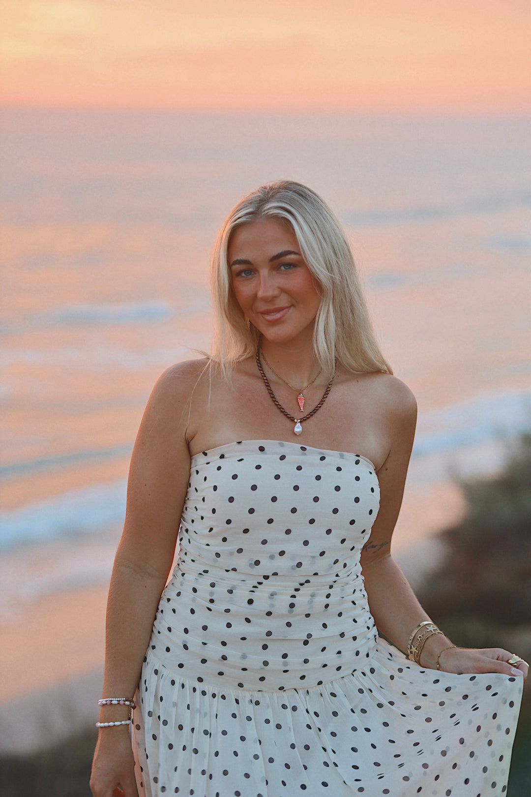 Coral Catch Necklace