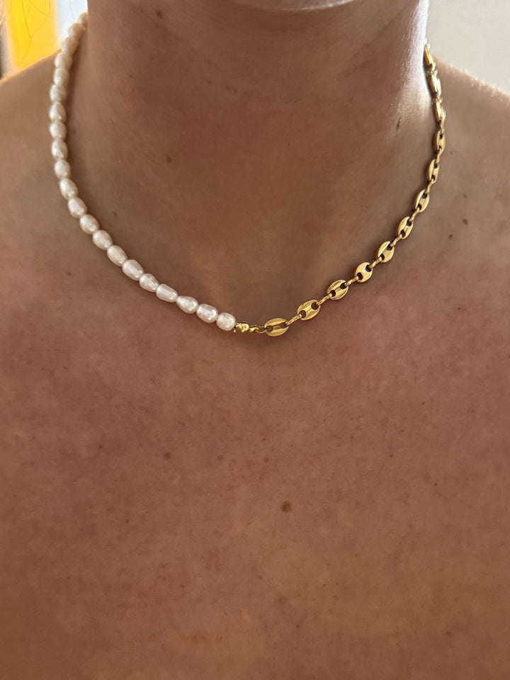 Izzy necklace  image 1