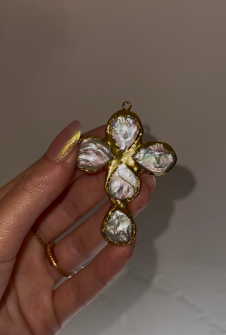 Chunky pearl cross necklace  image 2
