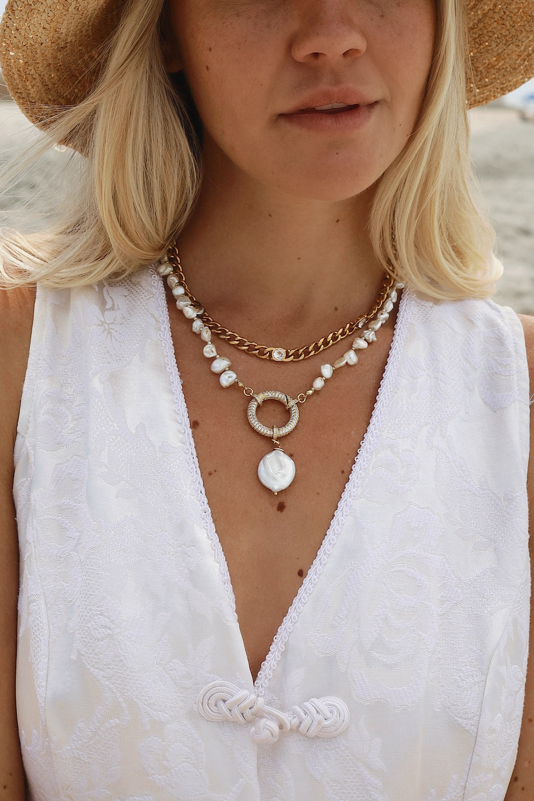 Amoretta Necklace