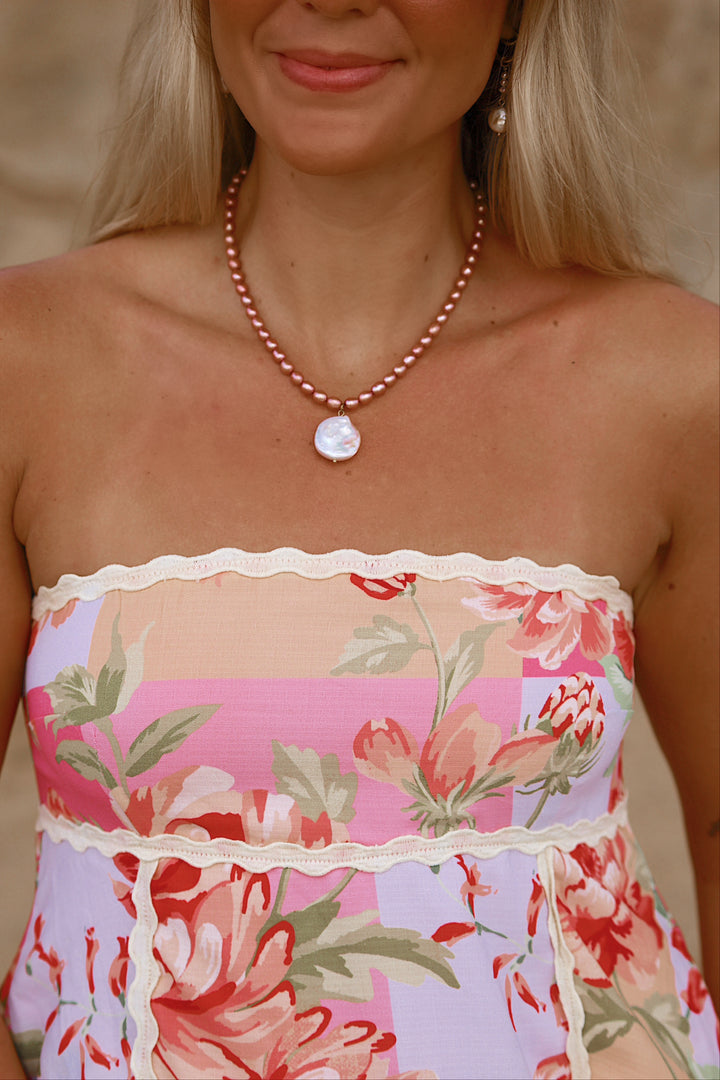 Seaside rose necklace