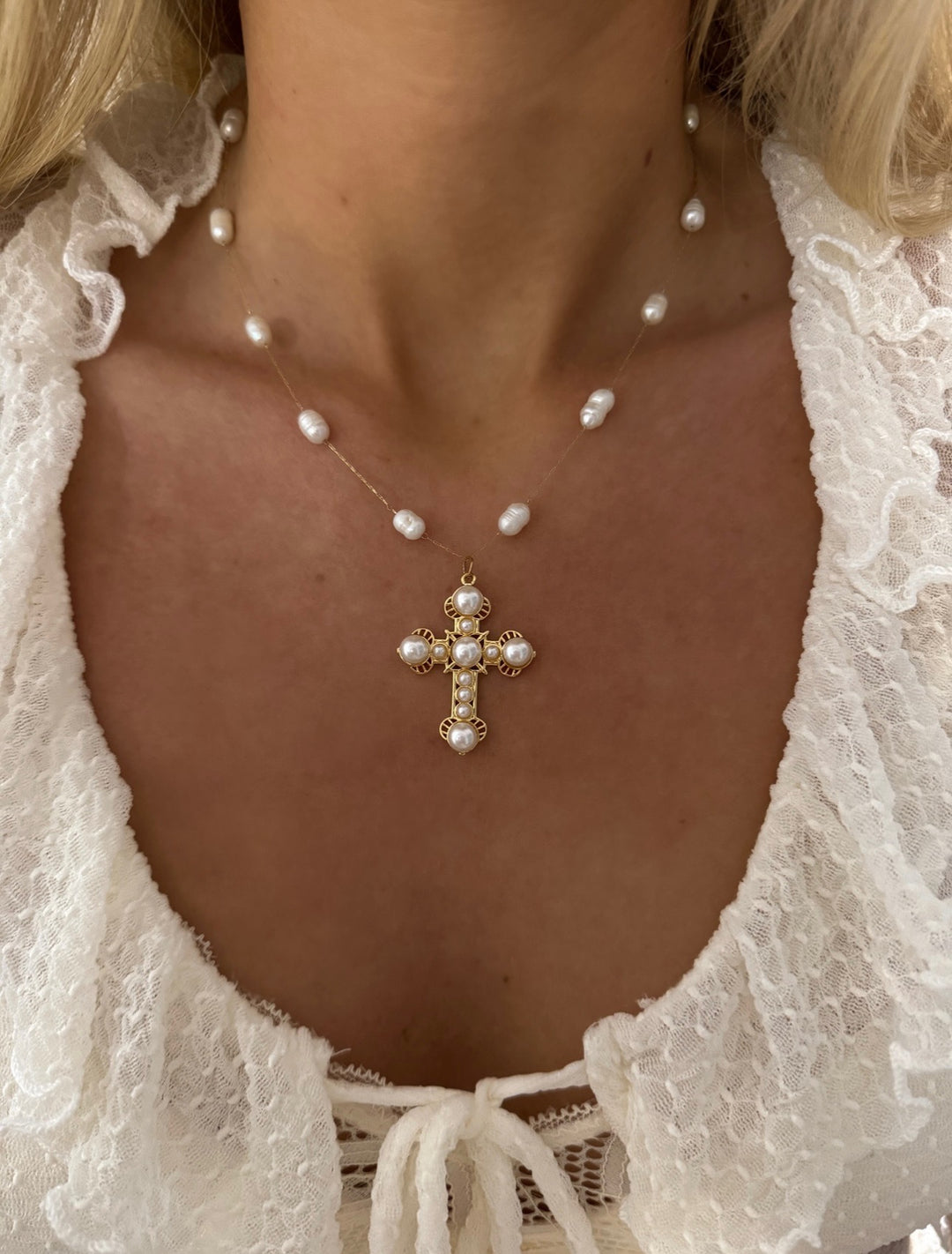 Collar de Lydia