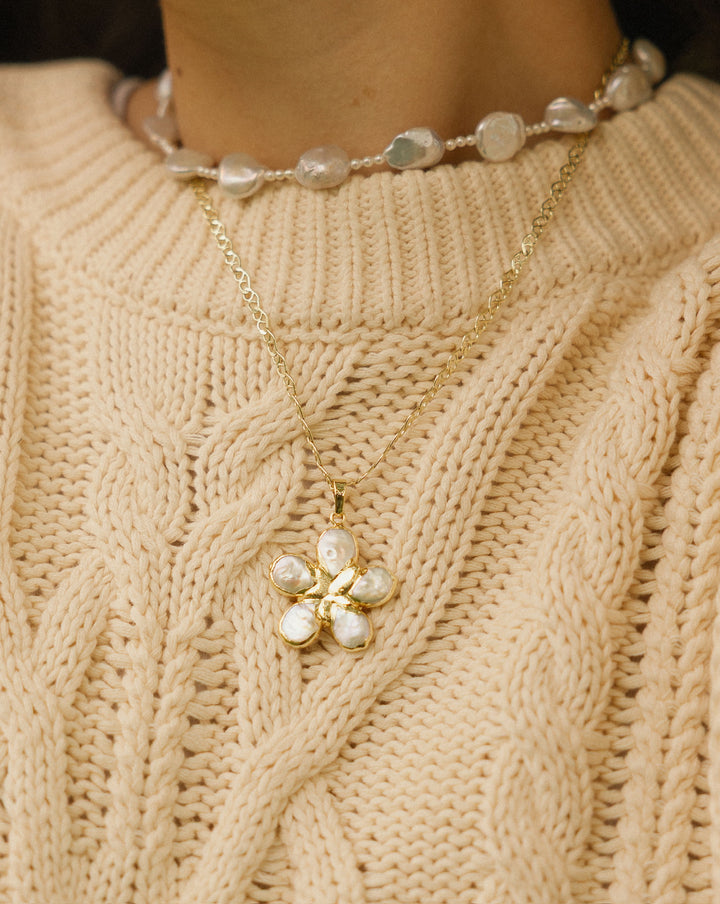 Pearl Flower Necklace