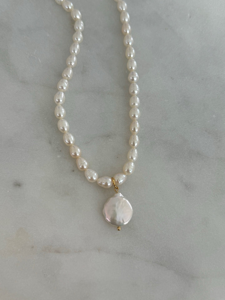 Collar Sariah