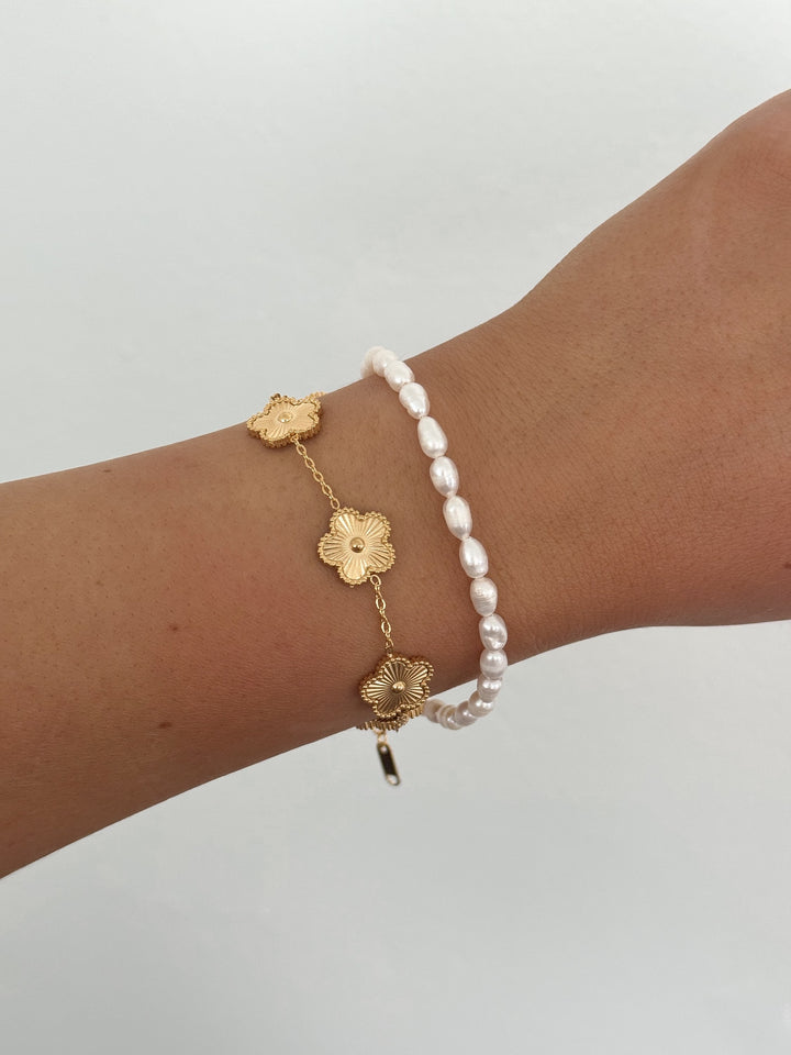 Petite pearl bracelet  image 1