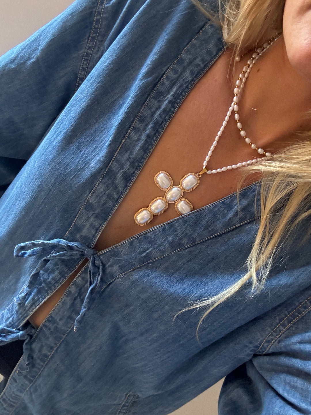 Chloe necklace  image 1