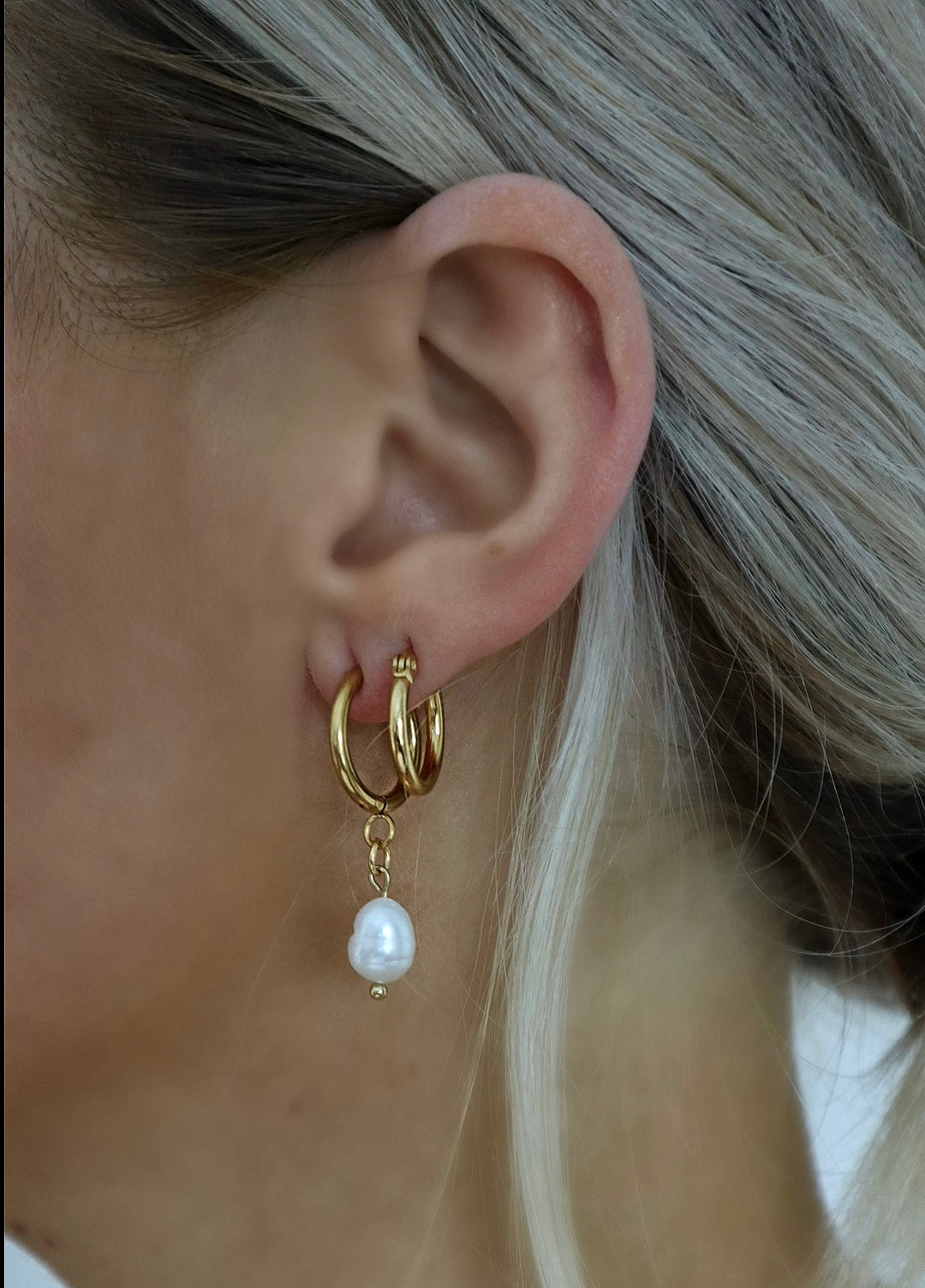 Pearl drop hoops image 0