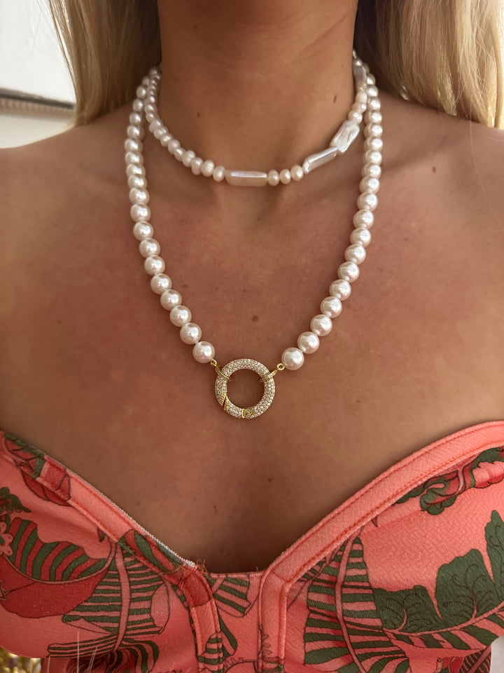 Flower child necklace  image 2