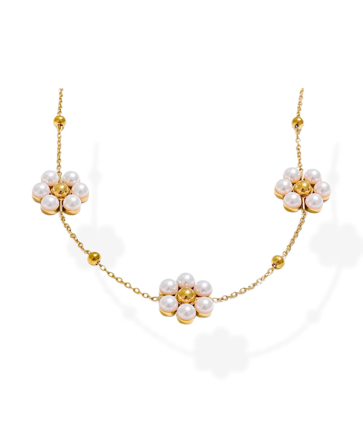 Daisy Necklace image 0
