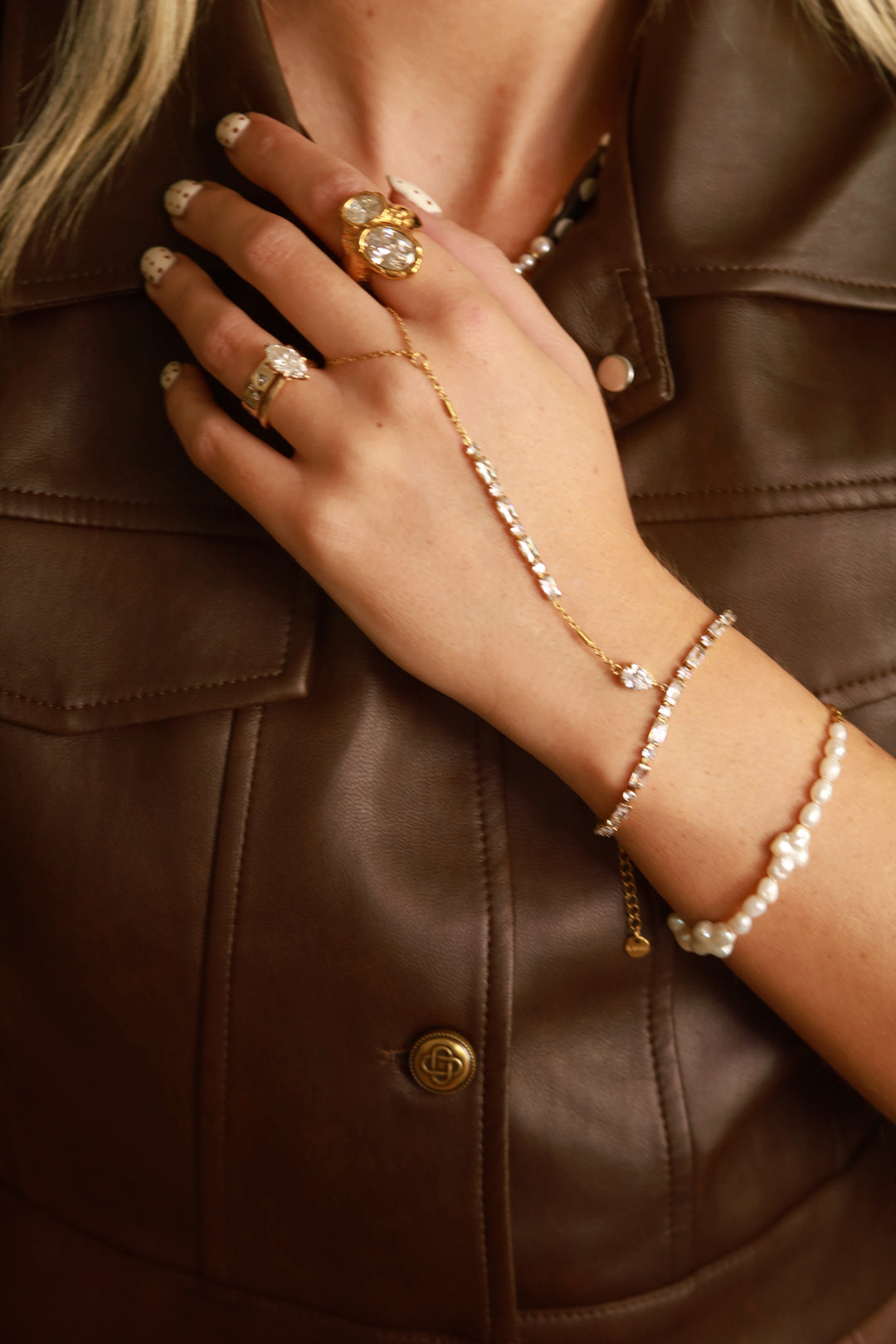 Giselle Hand Chain